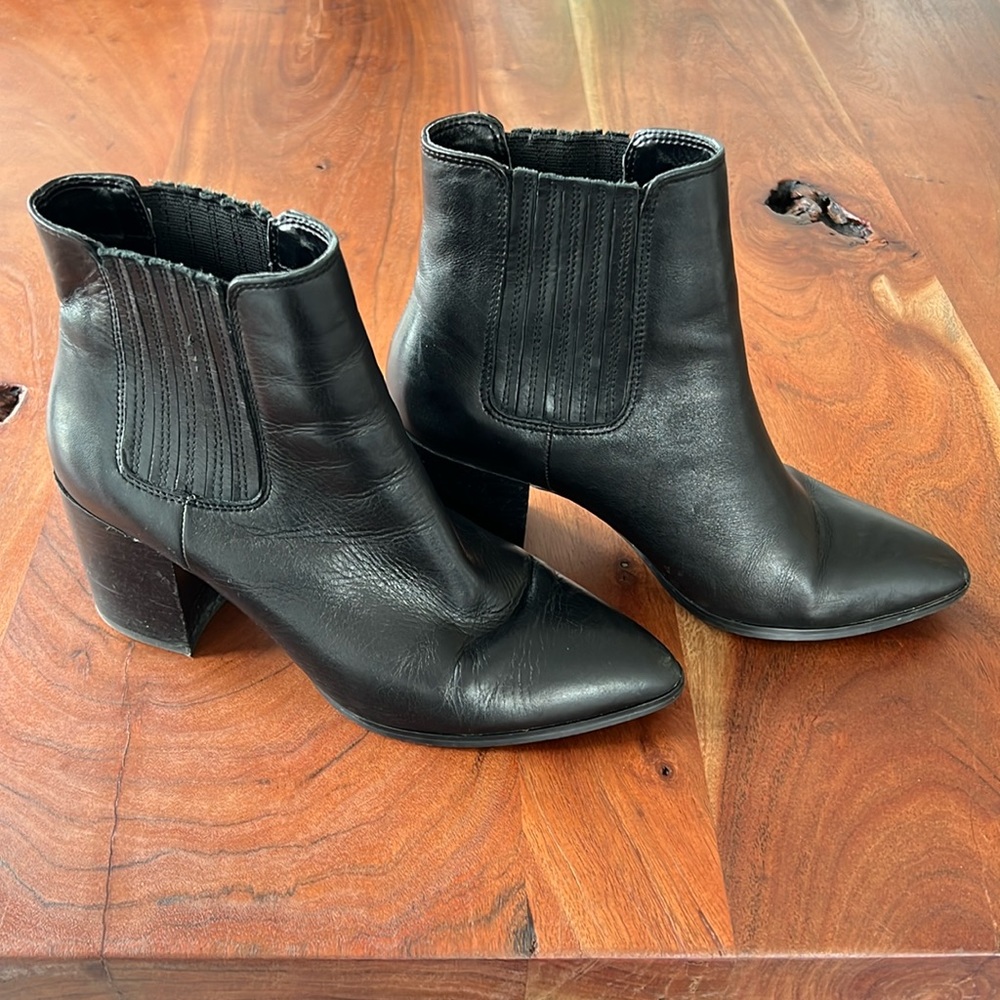 Steve Madden Jacklyn Leather Boot